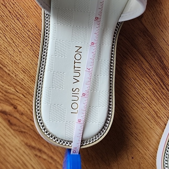 White/ multi color slides - Picture 11 of 11